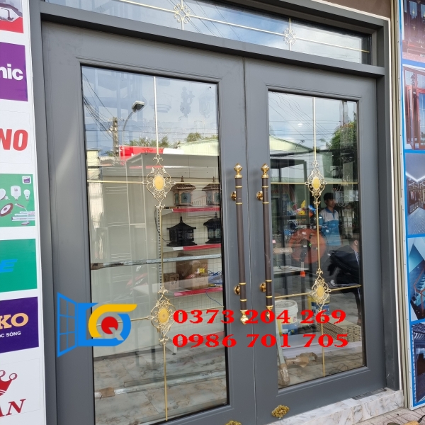 Cửa nhôm hệ thủy lực