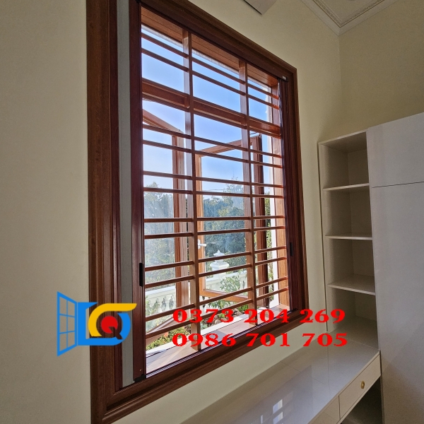 Cửa nhôm hệ chấn song Tiền Giang